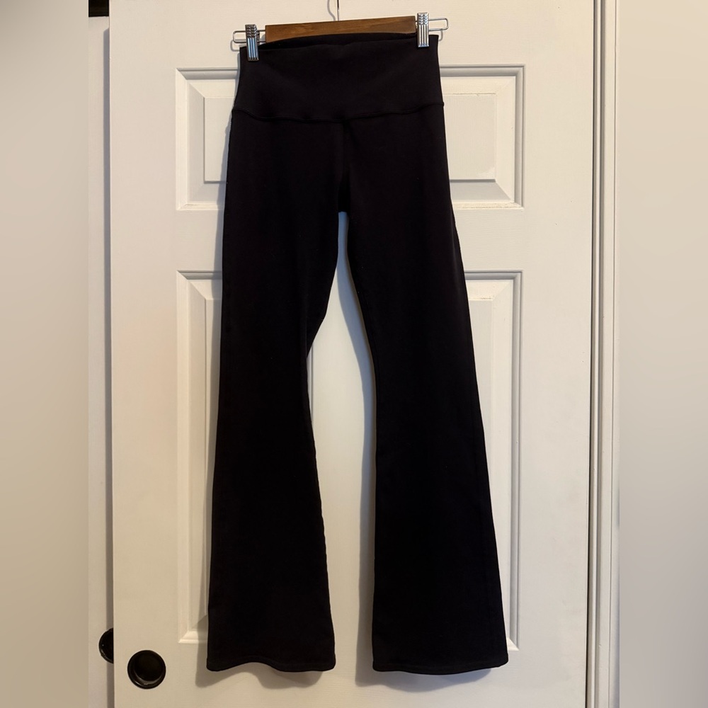 Alo Flare Leggings